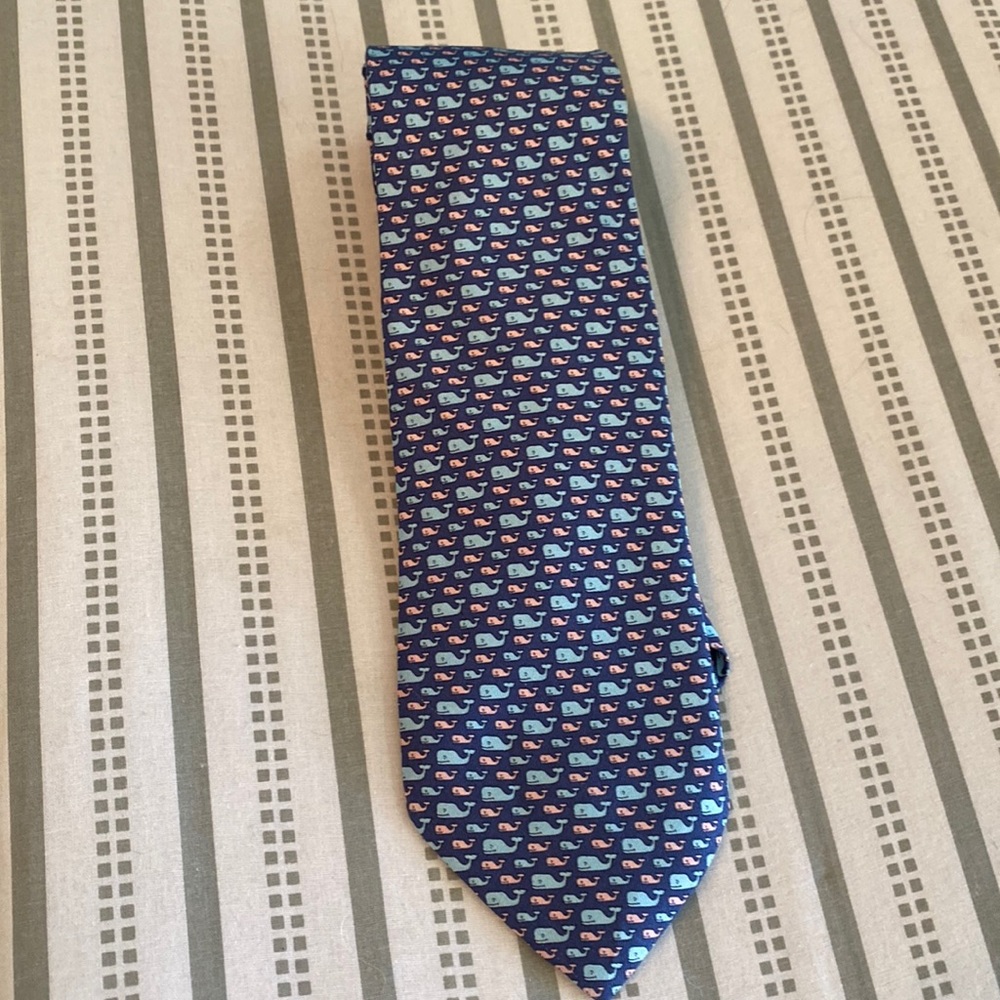 Vineyard Vines Tie
